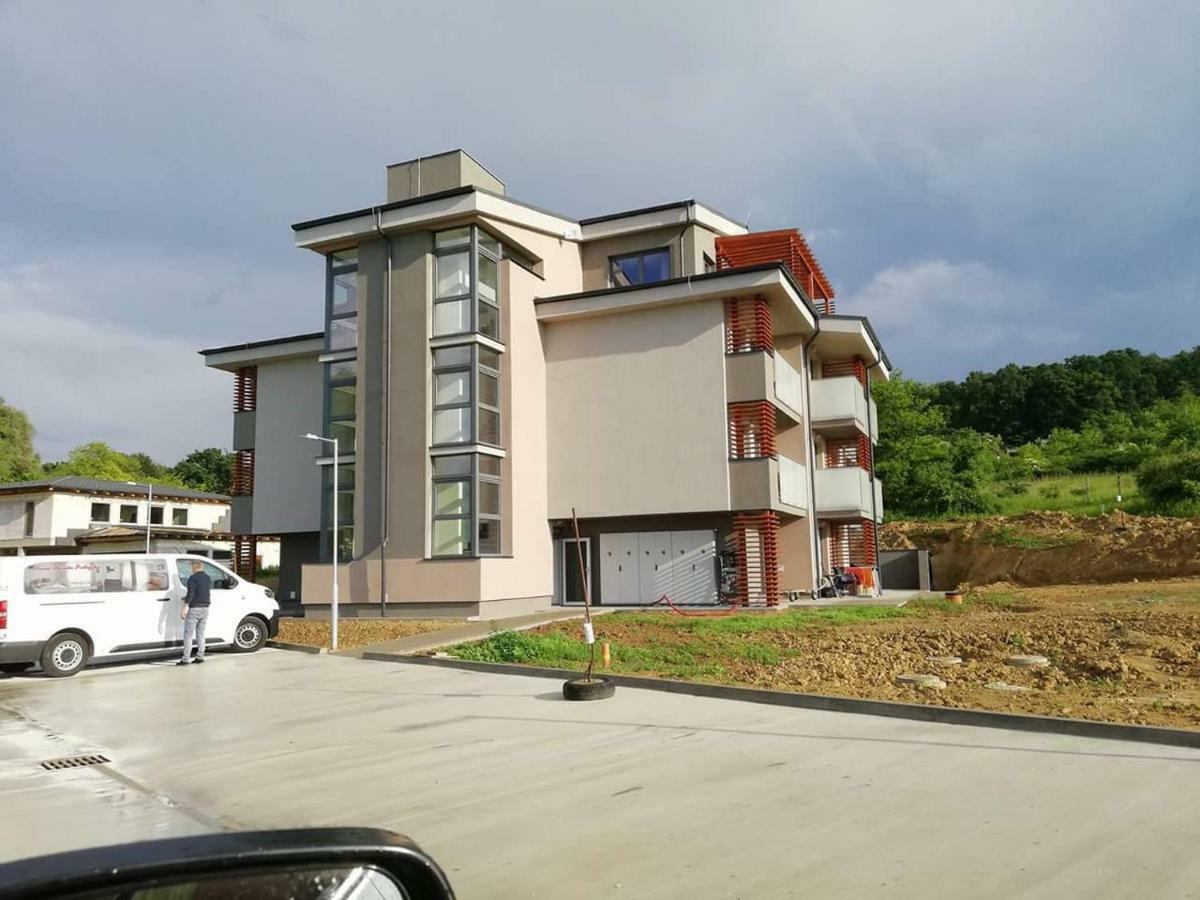 Apartman Diamond Podhájska Exterior foto